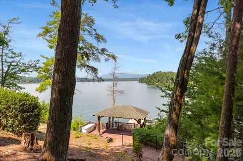 View/Area - 5140 Beech Bluff Dr, Morganton, NC 28655 photo 2 of 7