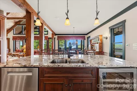 Kitchen - 5140 Beech Bluff Dr, Morganton, NC 28655 photo 5 of 5