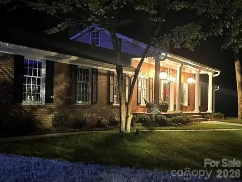 Exterior - 1414 Clark Pl, Lancaster, SC 29720 photo 8 of 11