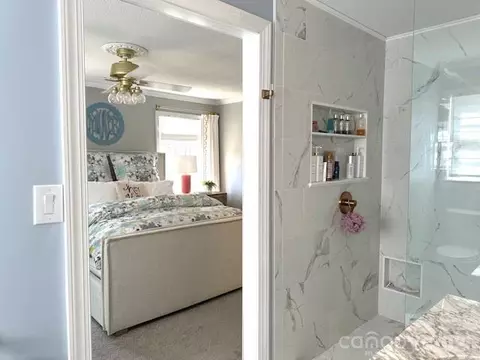 Bath - 1414 Clark Pl, Lancaster, SC 29720 photo 1 of 5