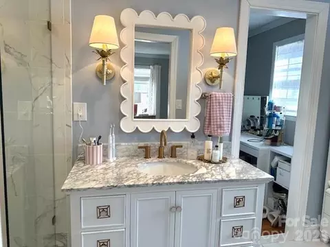 Bath - 1414 Clark Pl, Lancaster, SC 29720 photo 3 of 5