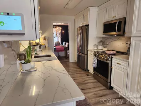 Kitchen - 1414 Clark Pl, Lancaster, SC 29720 photo 2 of 4