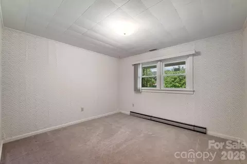 Bedroom - 144 Cherry St, Sylva, NC 28779 photo 4 of 4