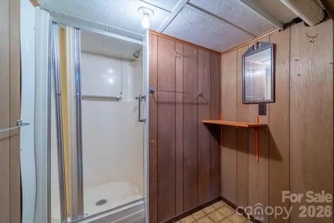 Bath - 144 Cherry St, Sylva, NC 28779 photo 3 of 3