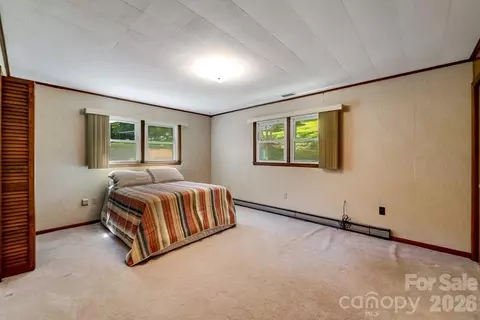 Bedroom - 144 Cherry St, Sylva, NC 28779 photo 1 of 4