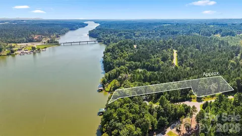 2240 Island View Ne 7 Ln NE #7, Connelly Springs, NC 28612