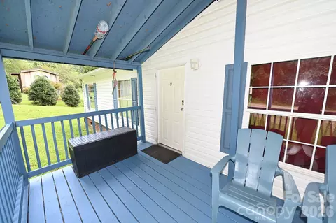 Exterior - 2348 John Coffey Rd, Morganton, NC 28655 photo 3 of 5