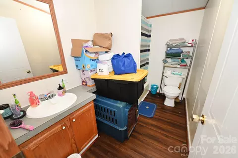 Bath - 2348 John Coffey Rd, Morganton, NC 28655 photo 2 of 2