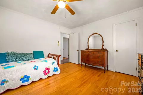 Bedroom - 15 Meadowlark Dr, Tryon, NC 28782 photo 4 of 4