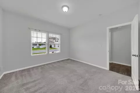 Bedroom - 5121 Saddleback Dr, Mount Holly, NC 28120 photo 3 of 6