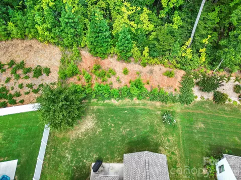 View/Area - 5121 Saddleback Dr, Mount Holly, NC 28120 photo 1 of 2