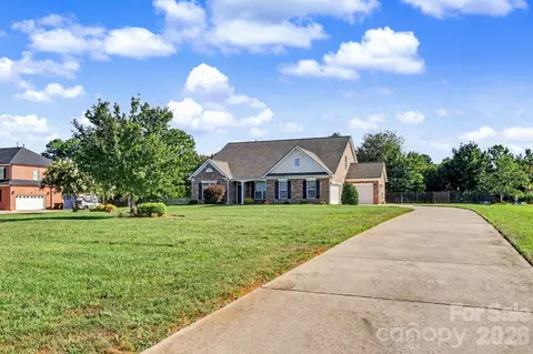 2117 Belle Regal Cir, Rock Hill, SC 29732