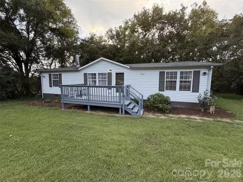 Exterior - 150 Rocky Forest Trl, Elkin, NC 28621 photo 4 of 5