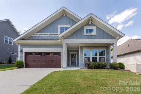 3064 Spring Forest Rd, Harrisburg, NC 28075