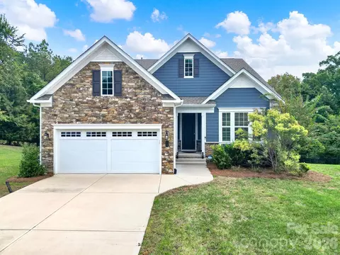 3509 Aqua Point Dr, York, SC 29745