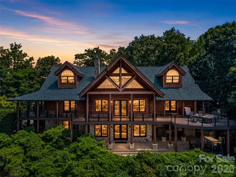 166 Eagles Crest Way, Lake Lure, NC 28746