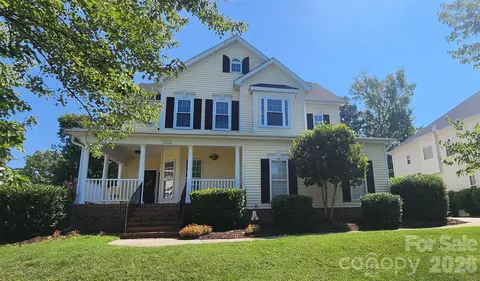 10216 Edgecliff Rd, Huntersville, NC 28078