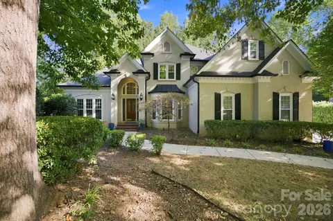 3726 Ashford Leigh Ct, Charlotte, NC 28269