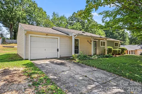 6124 Dwightware Blvd, Charlotte, NC 28227
