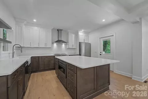 Kitchen - 186 Sylvan Heights Dr, Sylva, NC 28779 photo 1 of 3