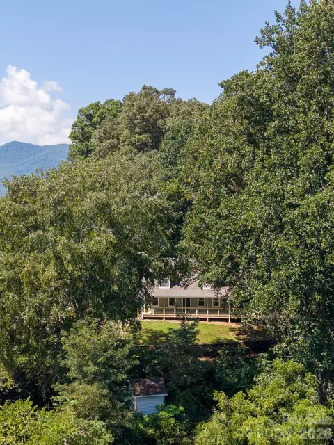 Exterior - 186 Sylvan Heights Dr, Sylva, NC 28779 photo 10 of 10