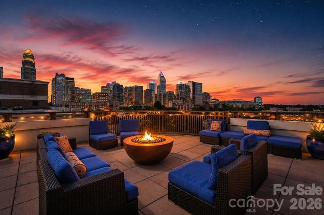 718 W Trade St, Charlotte, NC 28202