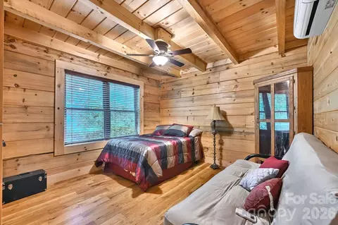 Bedroom - 1140 Caney Fork Rd, Marshall, NC 28753 photo 2 of 5