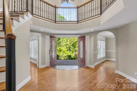 Entry Way - 6 Kit Ct, Fletcher, NC 28732 photo 1 of 4