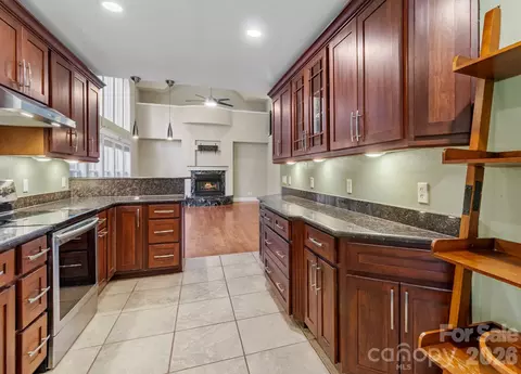 Kitchen - 6 Kit Ct, Fletcher, NC 28732 photo 2 of 3