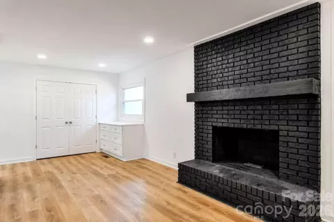 Living - 300 King St, Monroe, NC 28110 photo 4 of 5