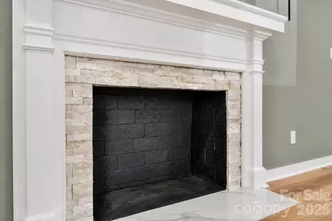 Living - 300 King St, Monroe, NC 28110 photo 2 of 5