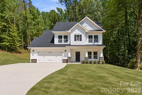 148 Brandy Ln, Statesville, NC 28677