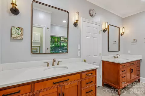 Bath - 5385 Stone Brook Ct, Davidson, NC 28036 photo 3 of 6