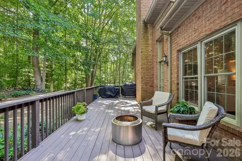 Exterior - 5385 Stone Brook Ct, Davidson, NC 28036 photo 5 of 5