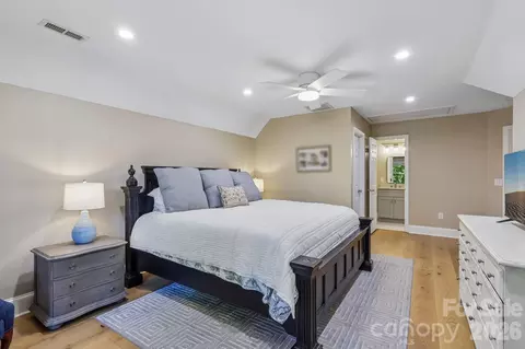 Bedroom - 5385 Stone Brook Ct, Davidson, NC 28036 photo 5 of 9