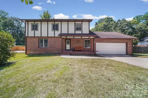 3177 Wimbledon Ln, Rock Hill, SC 29732