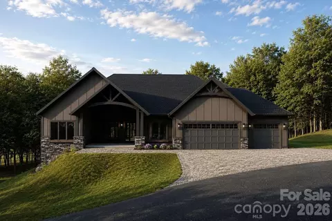 723 Ascension 27 Vly #27, Horse Shoe, NC 28742