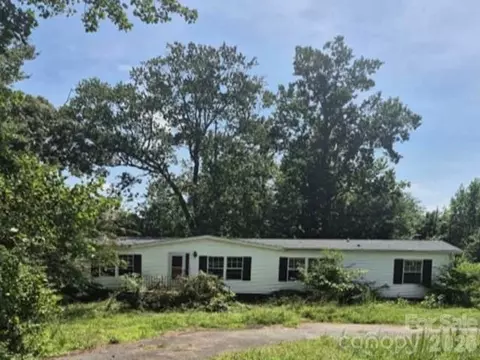 4831 Broken Pine Ln, Granite Falls, NC 28630