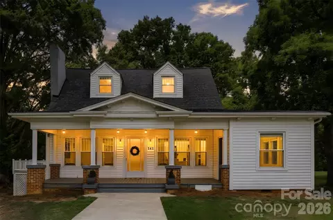 141 E Whitley St, Norwood, NC 28128