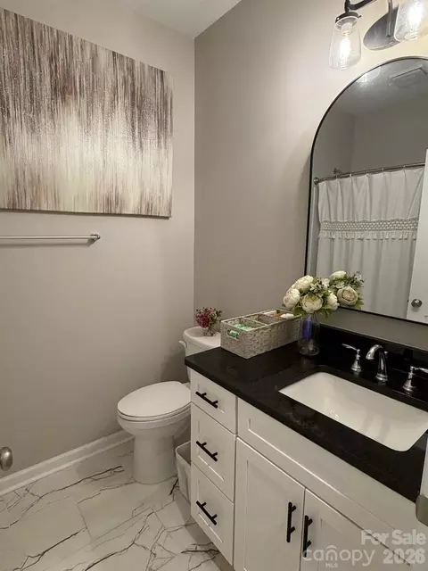Bath - 204 E Poplar St, Stanley, NC 28164 photo 4 of 5
