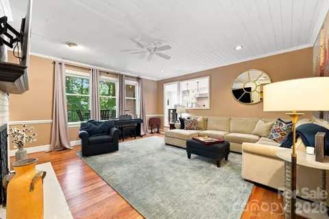 Living - 405 Pine Rd, Davidson, NC 28036 photo 1 of 2