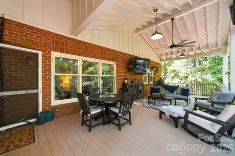 Exterior - 405 Pine Rd, Davidson, NC 28036 photo 3 of 10