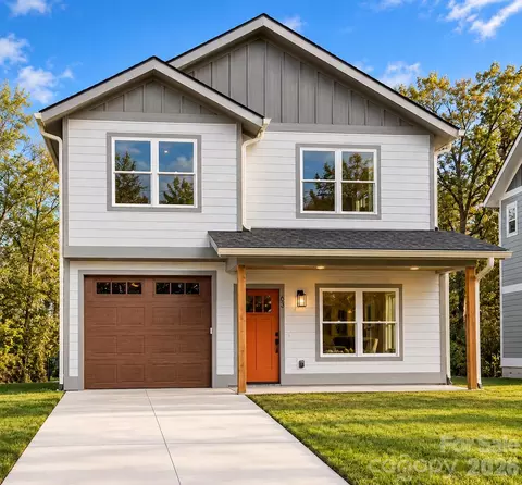 63 First St, Asheville, NC 28803