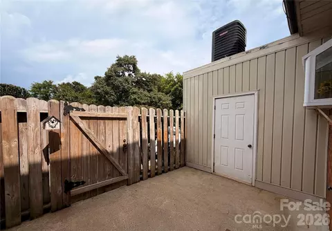 Other - 103 Crestlane C Dr #C, Morganton, NC 28655 photo 7 of 8