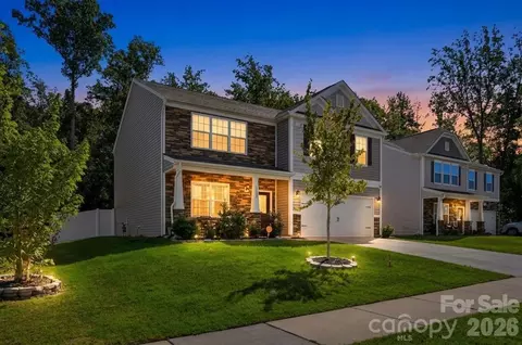 6204 Ellimar Field Ln, Charlotte, NC 28215