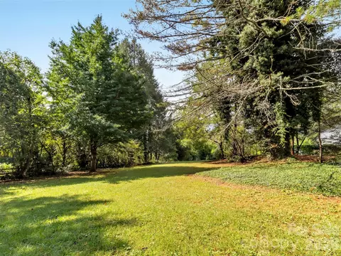 Exterior - 136 Buchanan Loop, Sylva, NC 28779 photo 6 of 8