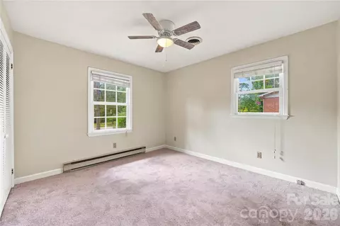 Bedroom - 556 Oakhaven Dr, Lancaster, SC 29720 photo 3 of 8