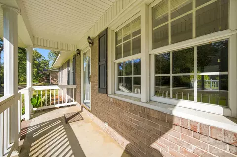 Exterior - 556 Oakhaven Dr, Lancaster, SC 29720 photo 3 of 8