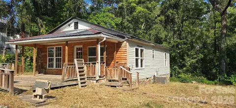 502 Healan Nw Pl NW, Lenoir, NC 28645