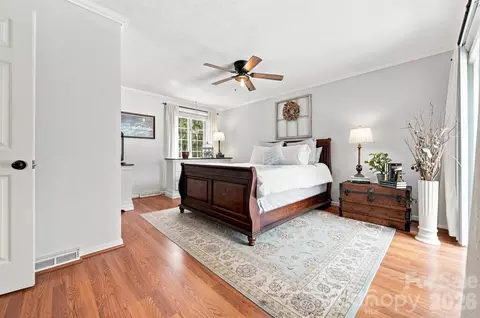 Bedroom - 37 Home Place Ln, Hickory, NC 28601 photo 1 of 6